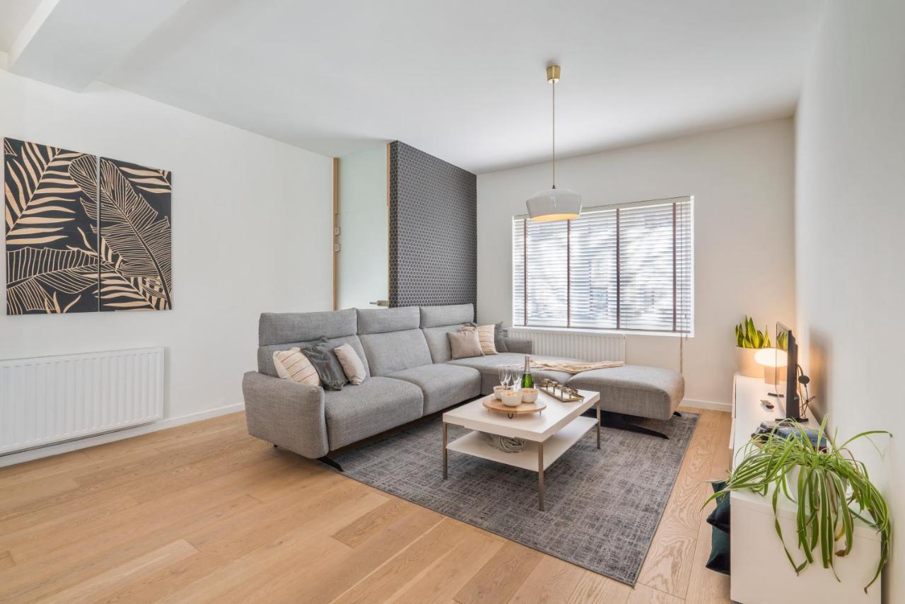 Sersea - Spacious House In With Garage Vakantiehuis